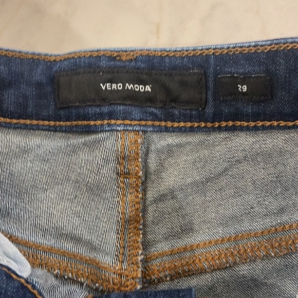 VERO MODA CROPPED JEANS - Picture 5 of 6